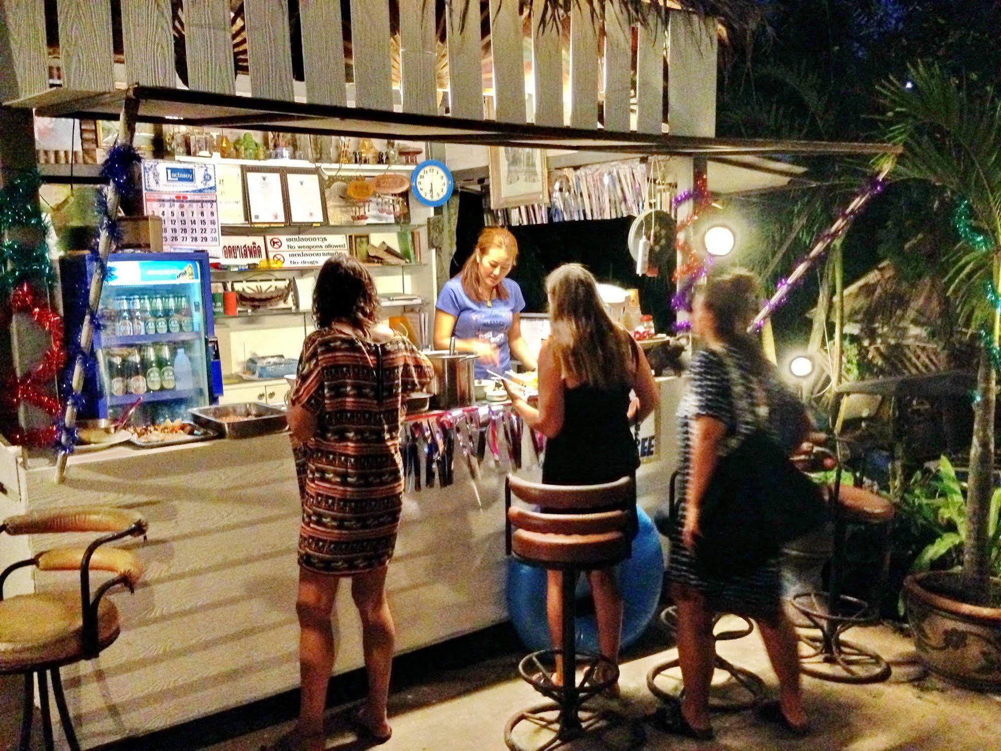 Tuk Tuk Guesthouse Koh Chang Dış mekan fotoğraf