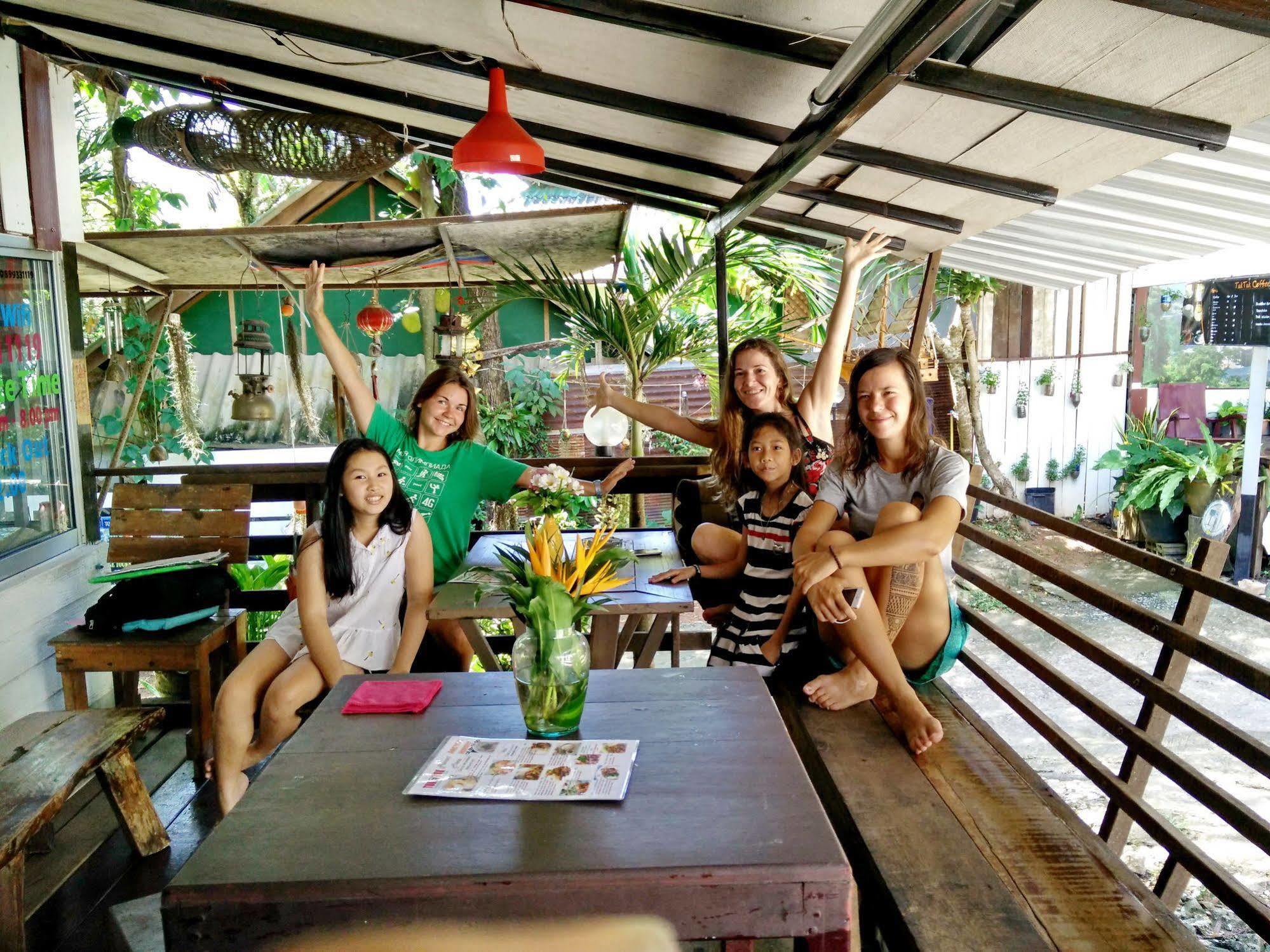 Tuk Tuk Guesthouse Koh Chang Dış mekan fotoğraf